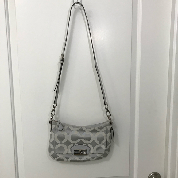 Coach Kristen Signature C Gray Silver  2011 Hobo Bag Purse with Crsbdy Strap EUC - Picture 9 of 9